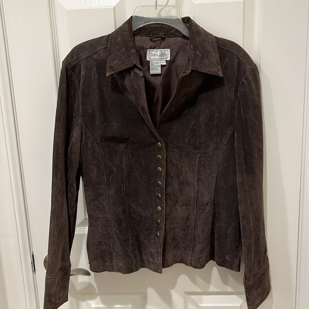 Chocolate Brown Suede snap-button Jacket
Petite Large, crop style/short length.